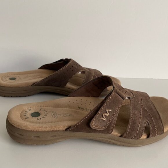 Earth Origins Brown Suede Slide Sandals Adjustable Hook & Loop Closure size 10 - Picture 2 of 3